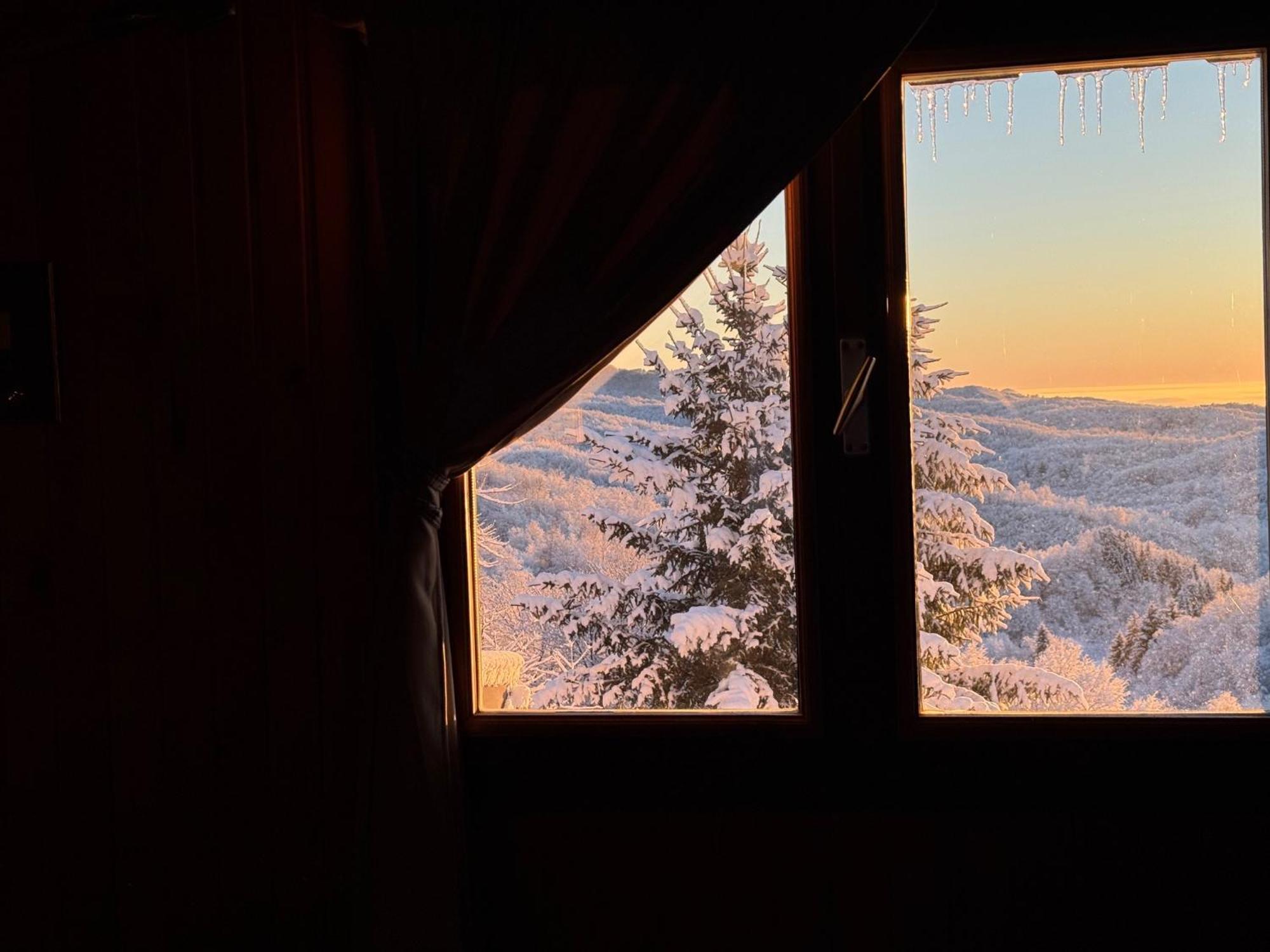 Guest House Lagotto'S Peak Radatovici Kültér fotó